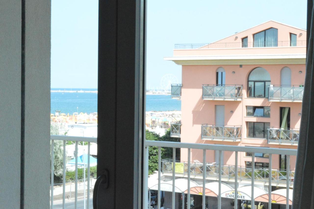 Hotel Riva E Mare Rímini Exterior foto