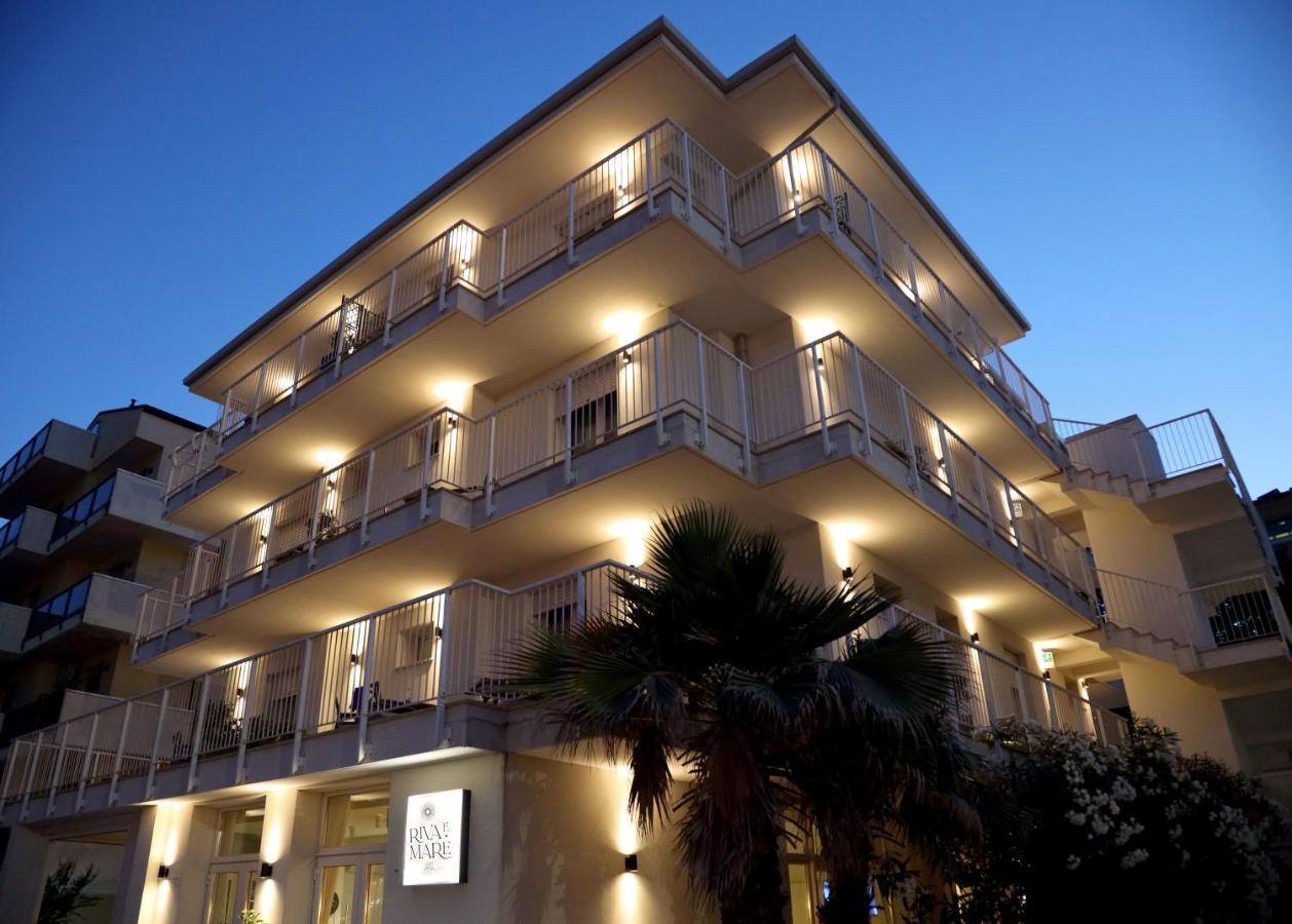 Hotel Riva E Mare Rímini Exterior foto