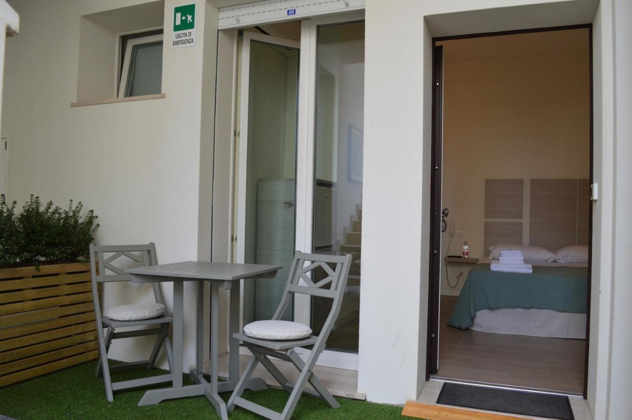 Hotel Riva E Mare Rímini Exterior foto